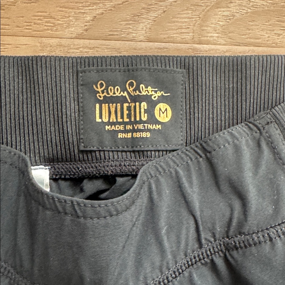 Lilly Pulitzer - Luxletic Run Around Pants - Picture 6 of 13